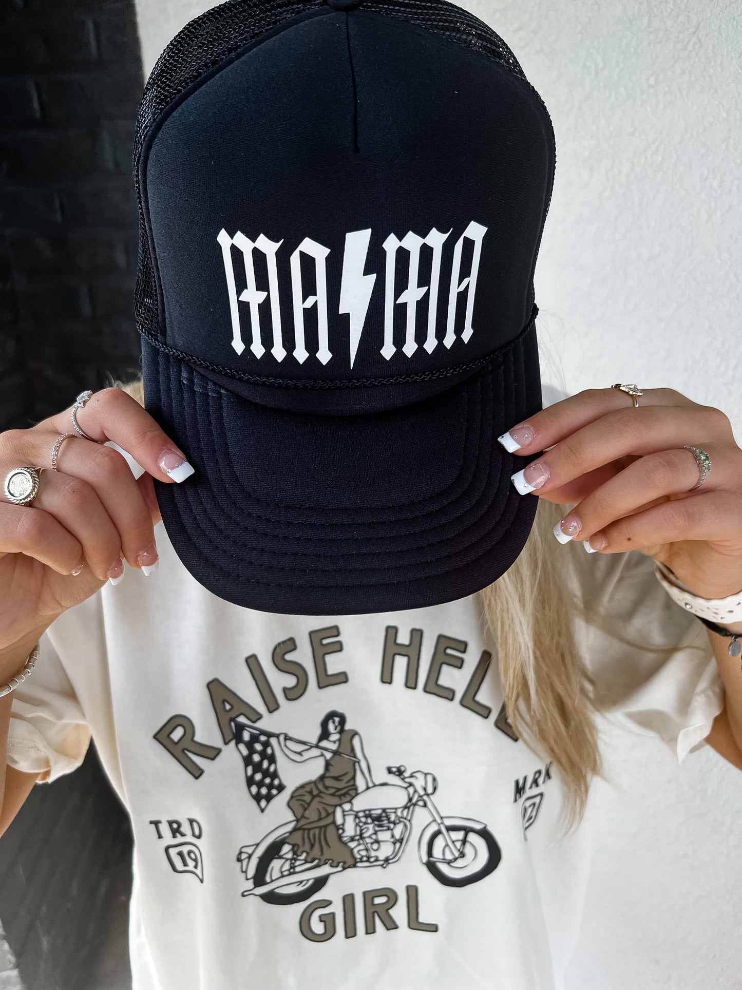 MAMA Trucker Hat